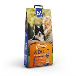 Bag image for Montego Classic dry dog food for adult dogs